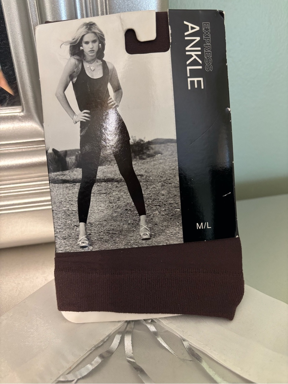 Express Ankle Leggings in Dark Brown